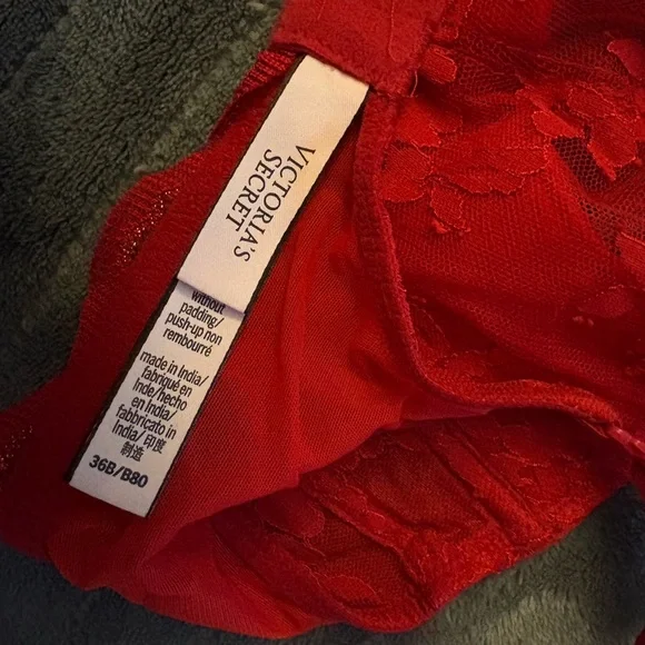 NWT Victoria's Secret Dream Angels Bra 36B - Picture 6 of 6